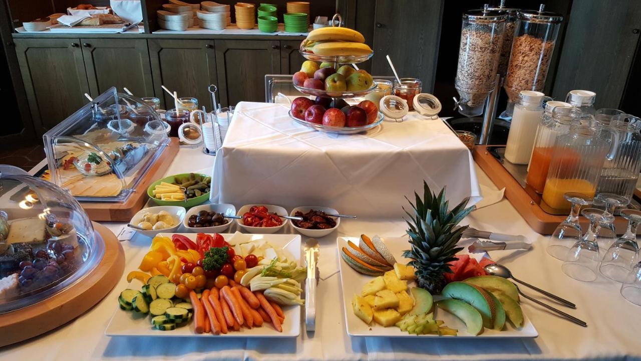 Baumhaushotel Oaseweil Weil im Schonbuch 外观 照片